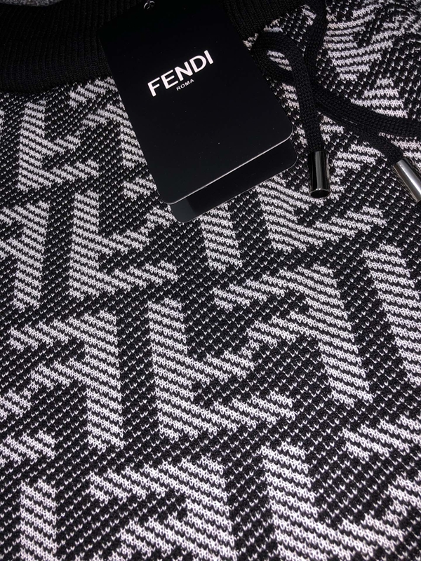 ブランドハーフパンツ素材ディテール